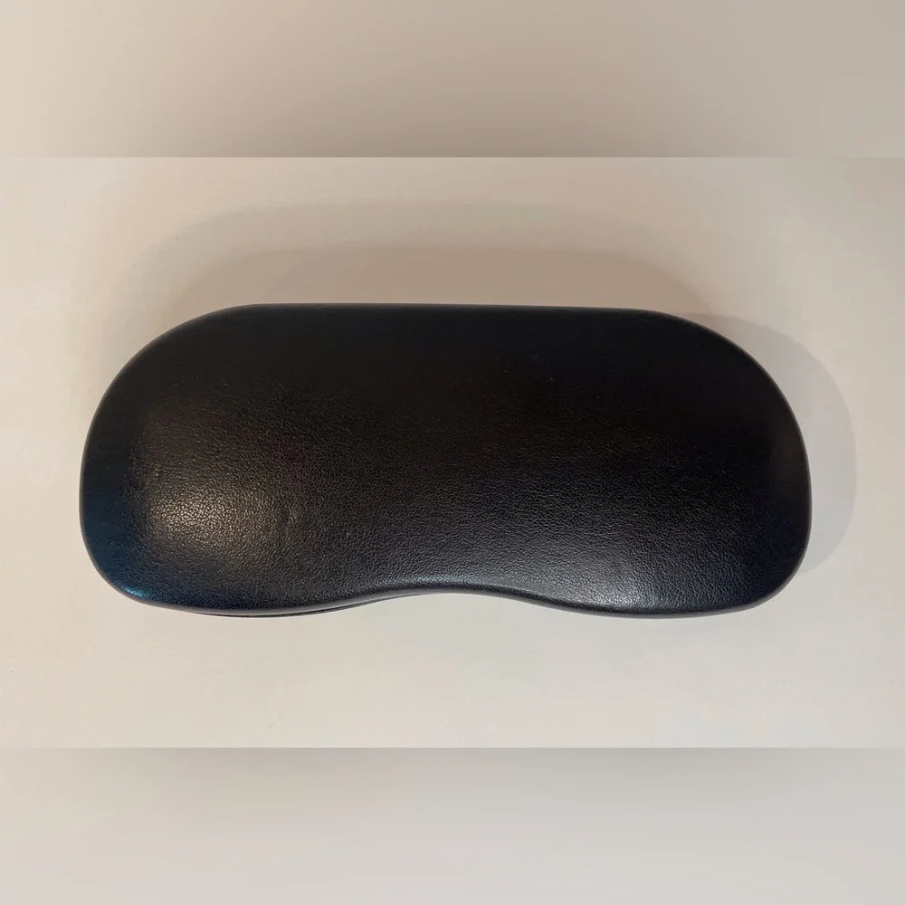 Ray-Ban Sunglasses‎ Black Case